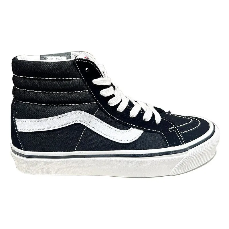 VANS 鞋