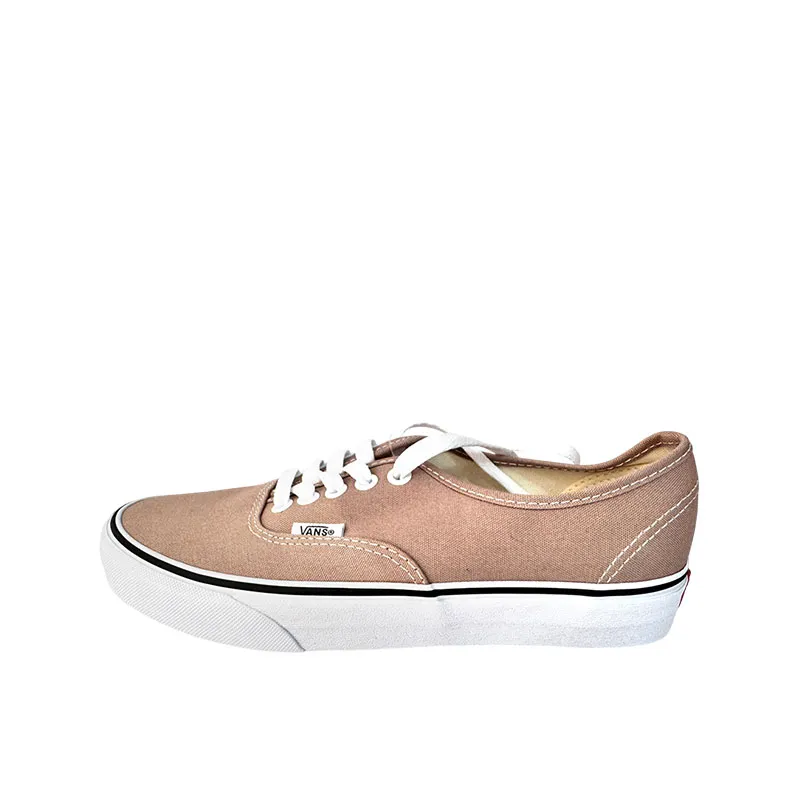 Vans休闲鞋