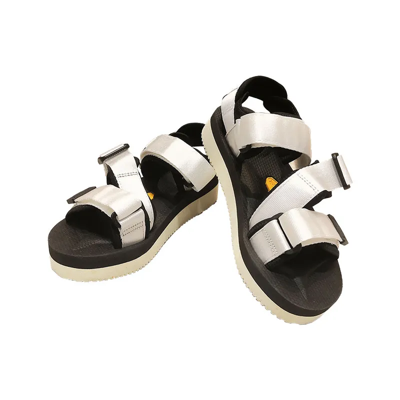 SUICOKE 凉鞋
