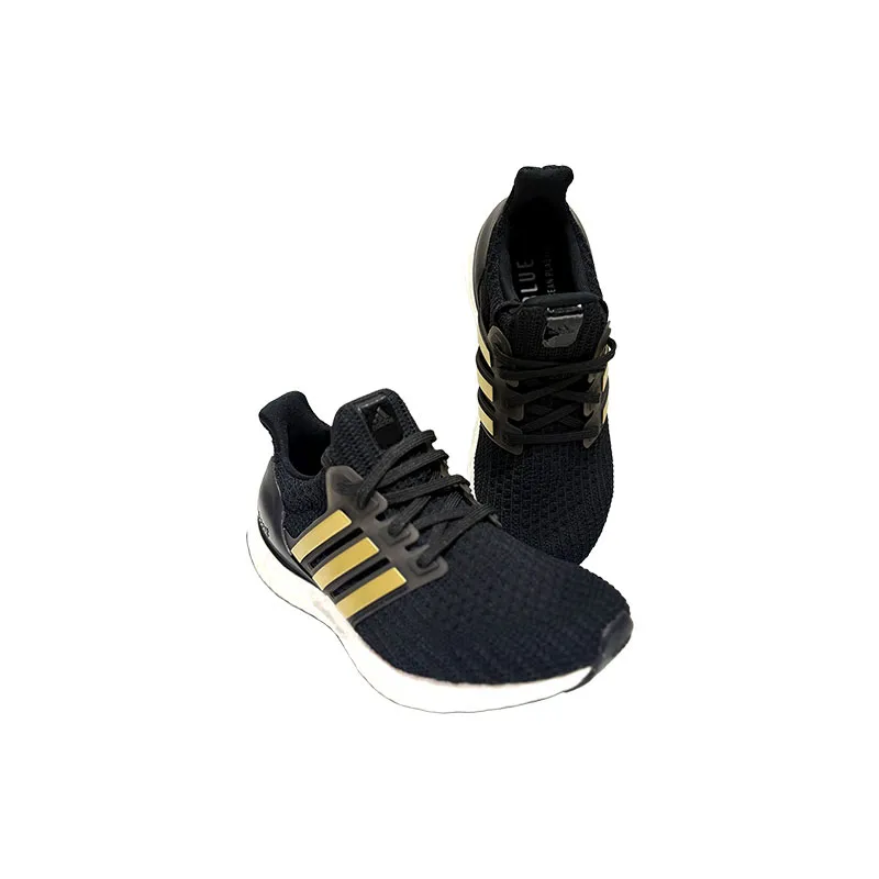 ADIDAS 跑鞋