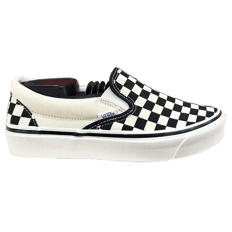 VANS 鞋