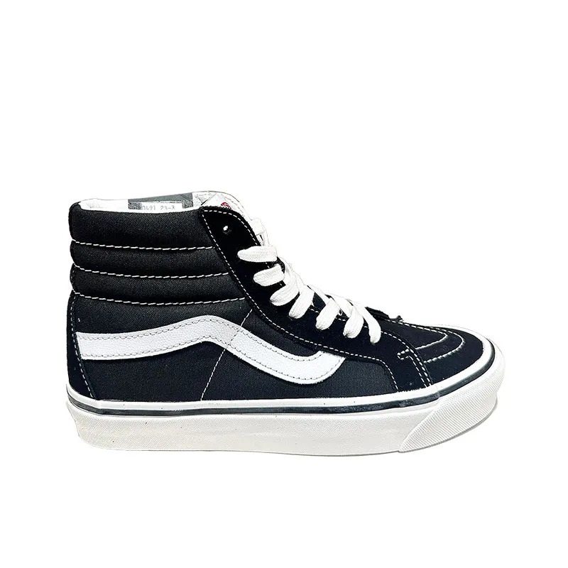 VANS 鞋