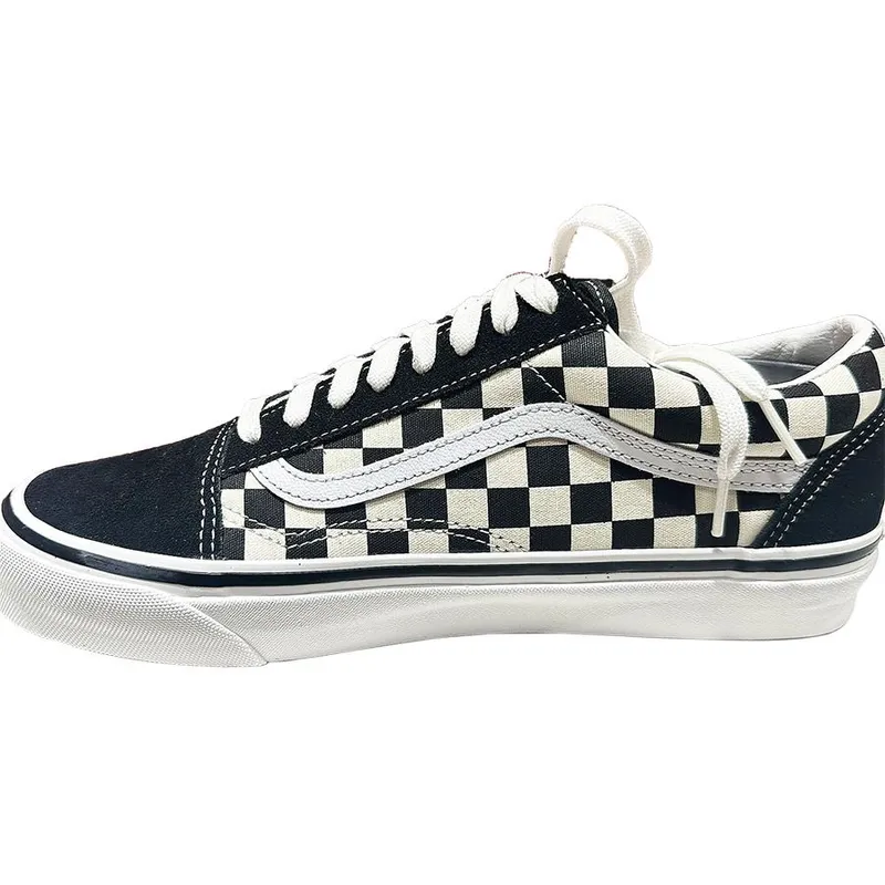VANS 鞋