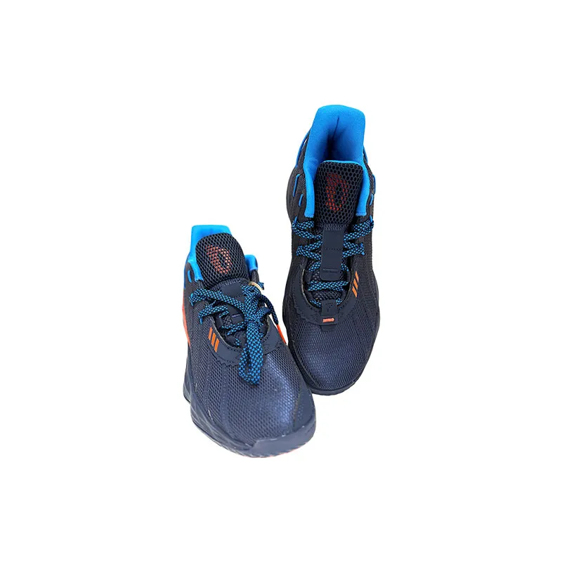 ADIDAS 篮球鞋