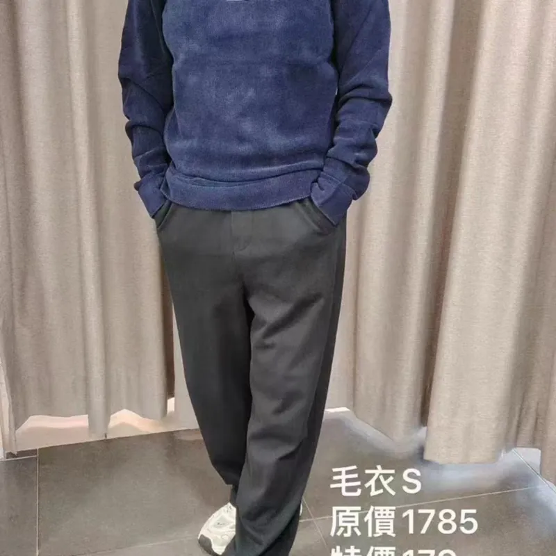 AM 毛衣