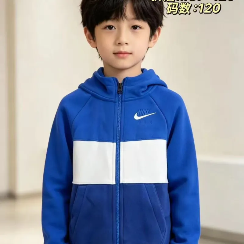 NIKE童装外套-藍白