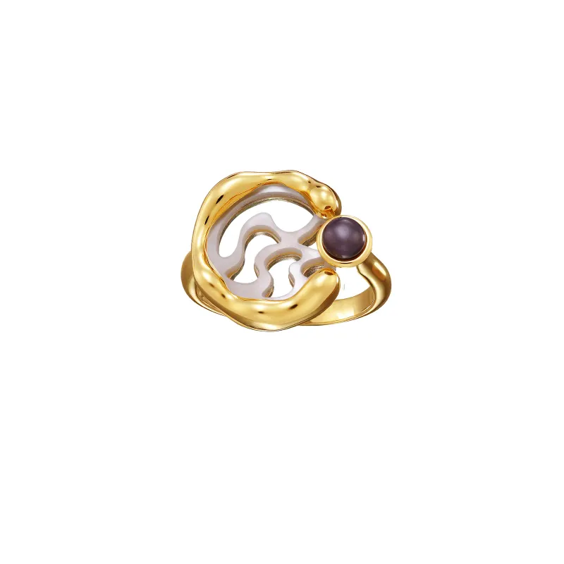 Mother-of-Pearl Wavy Ring with Pearl Inlay
