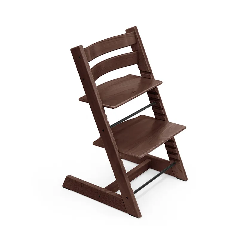 Stokke Tripp Trapp 椅子 (橡木棕色)