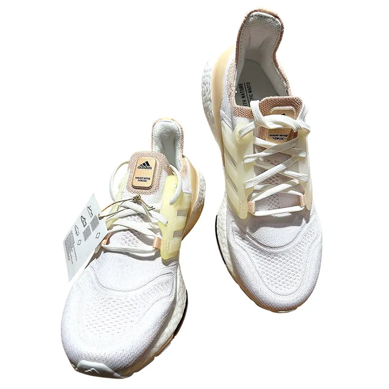 ADIDAS 跑鞋