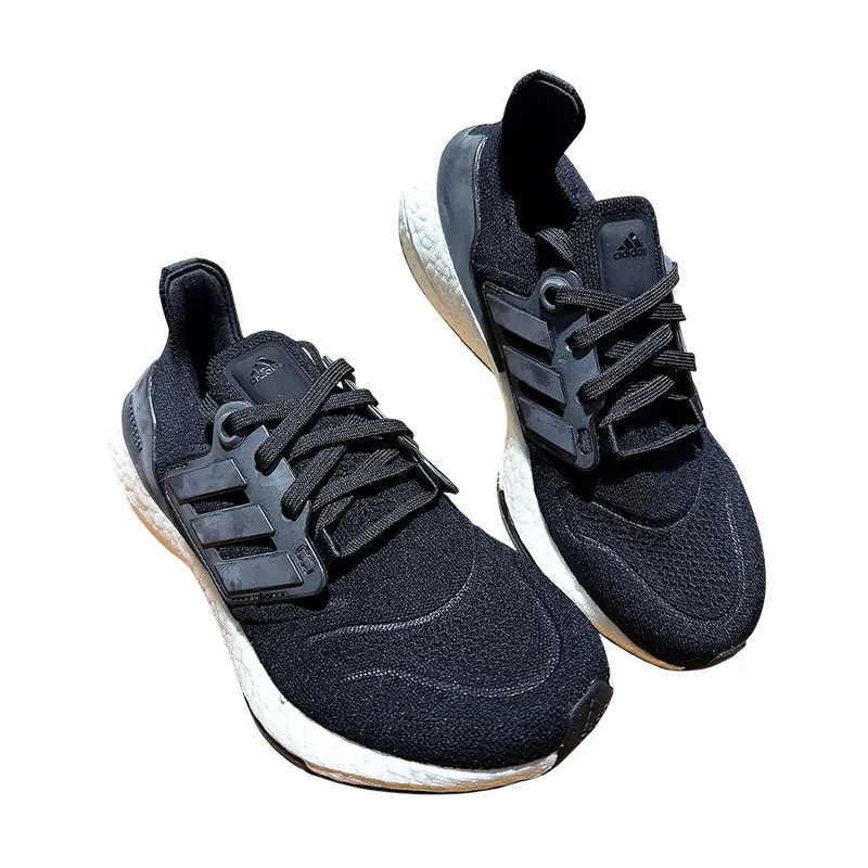 ADIDAS 跑鞋