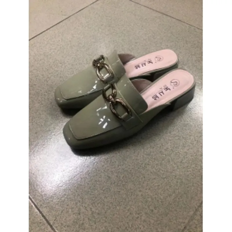 女款亮漆休閒鞋(墨綠色)