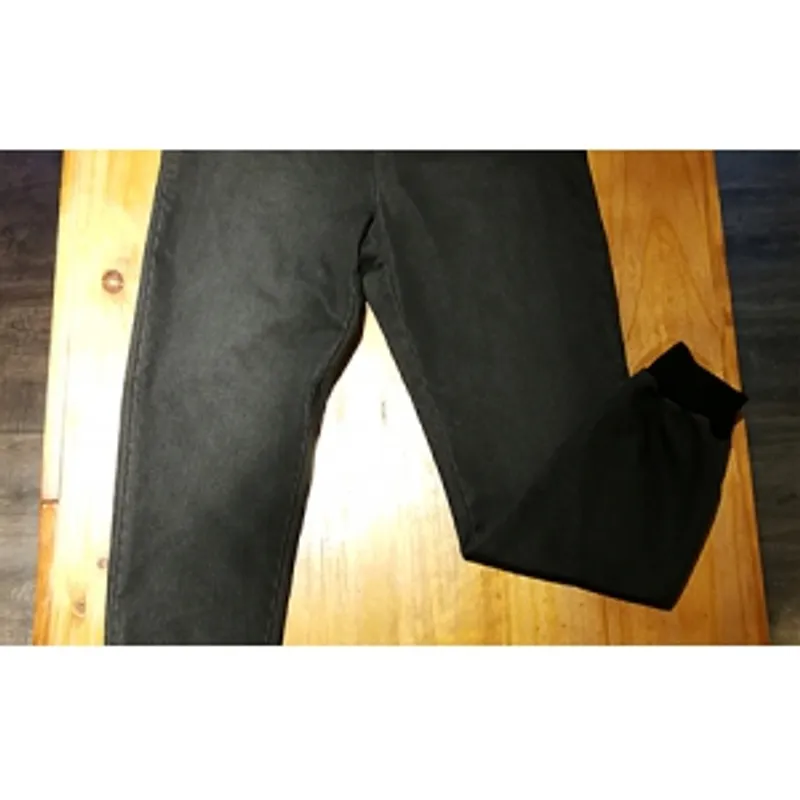 靱 FORTITUDE URBAN ART & CULTURE X DenimWorks 反樸歸真運動褲 碼數：S碼，M碼，XL碼