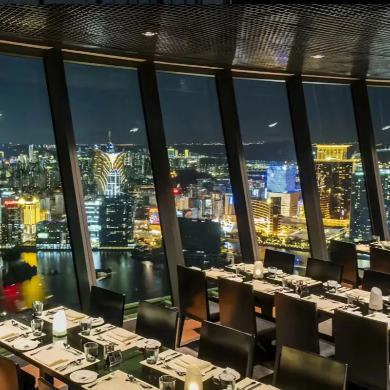 360°旋转餐厅 - 自助晚餐