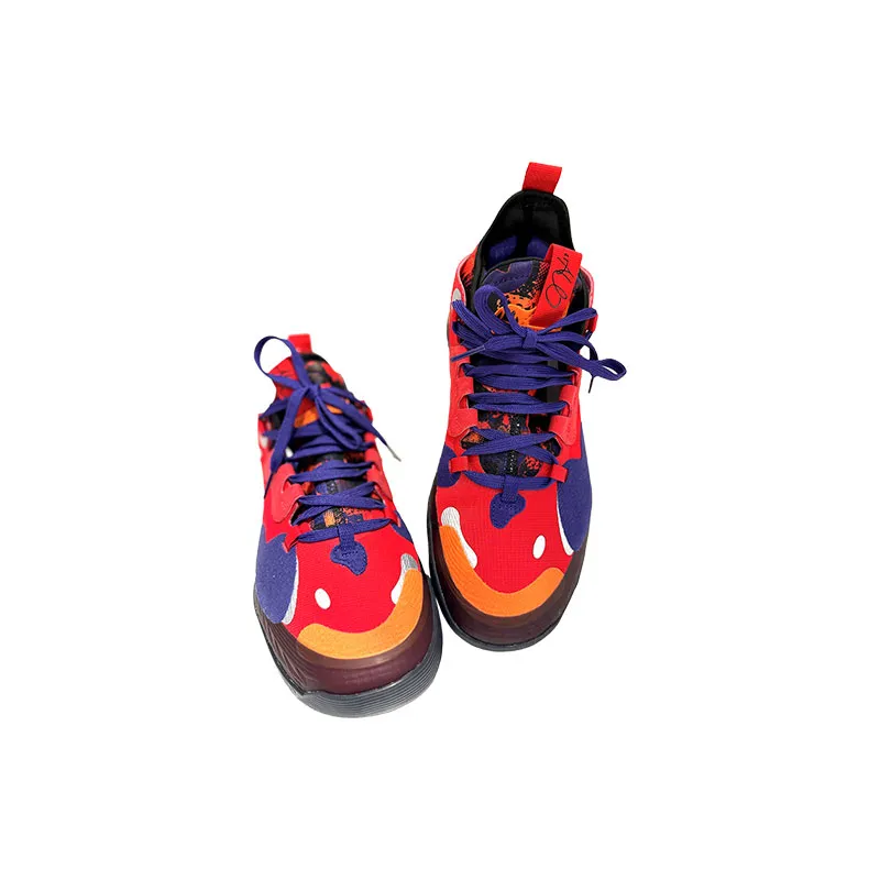 ADIDAS 篮球鞋