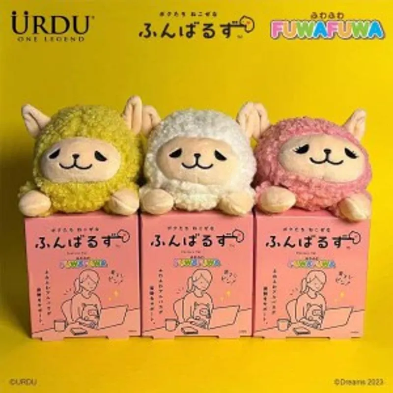 FUWAFUWA ALPACA以可愛扒在桌上的形態最新登埸