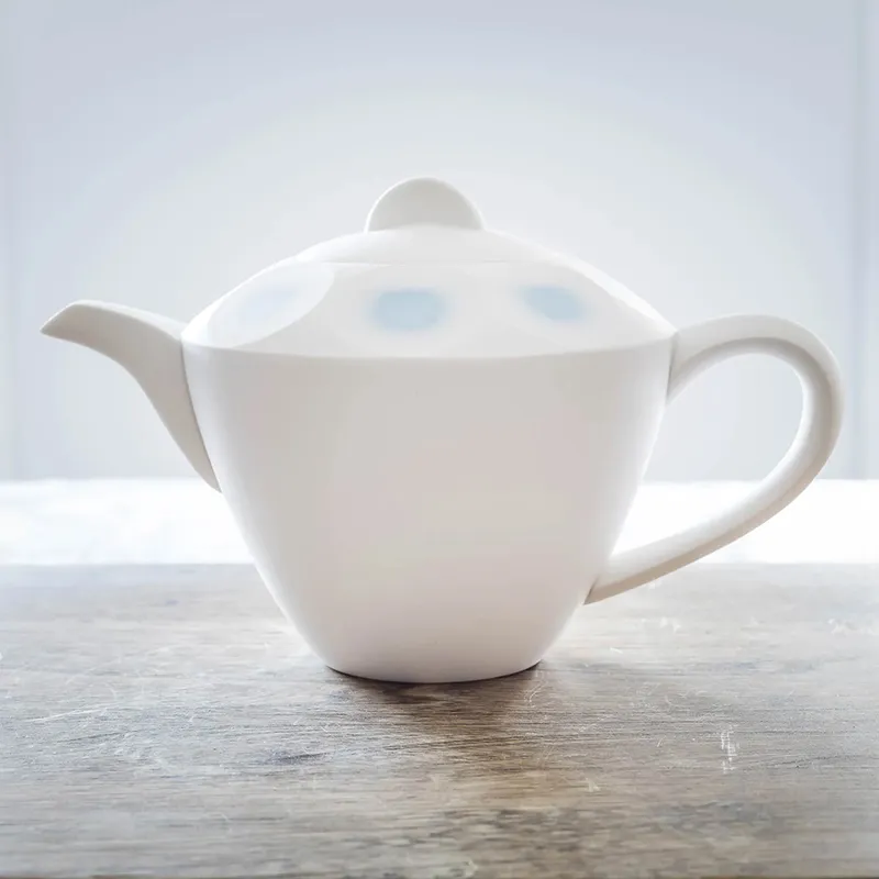 RARE TEA CO Sasha Wardell 白色茶壶